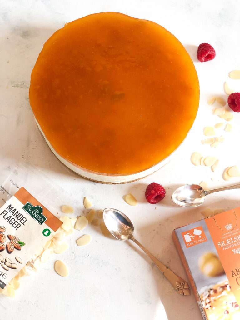 cheesecake med abrikos